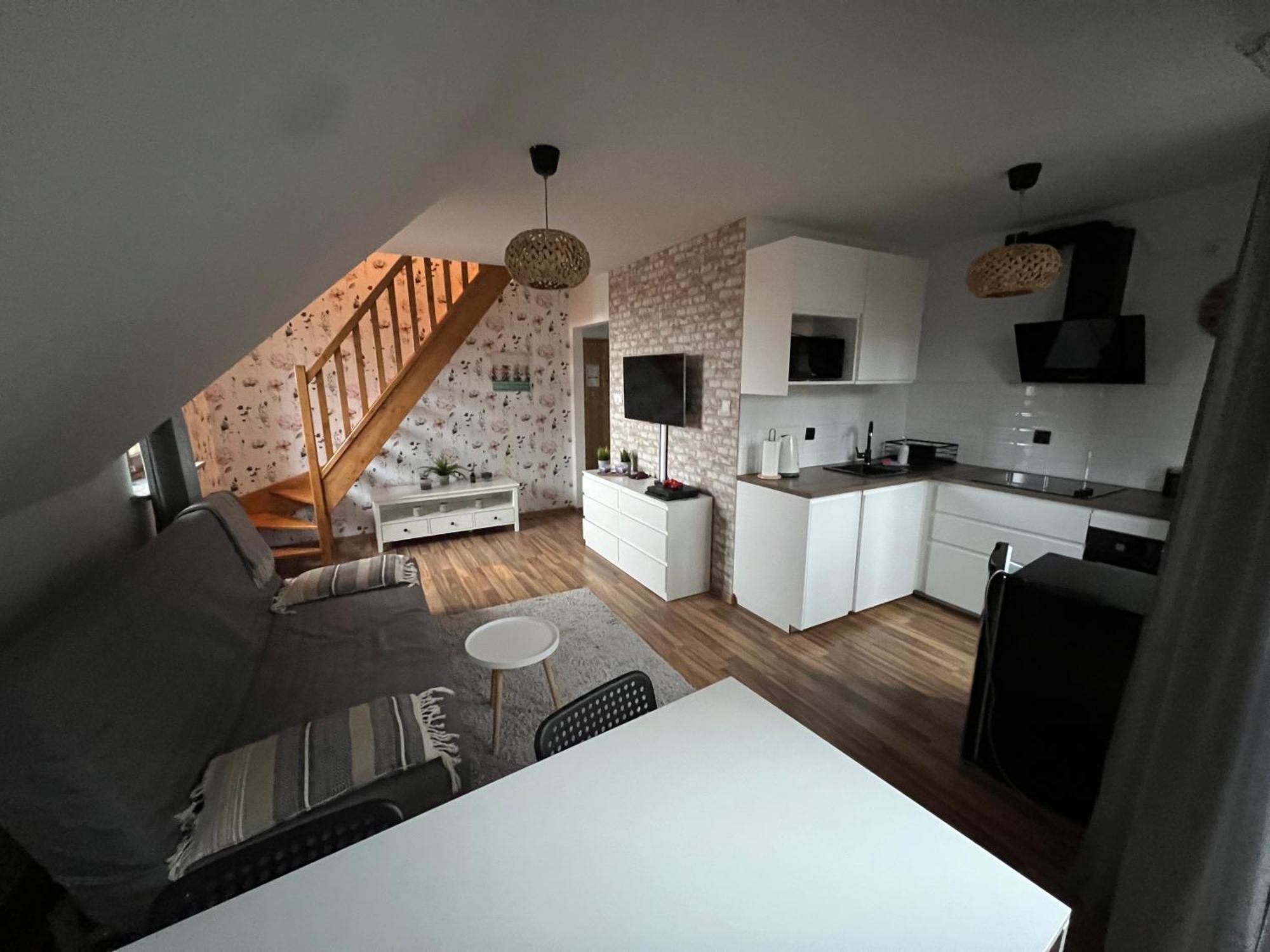 Appartamento Apartament Sniezka Karpacz Esterno foto